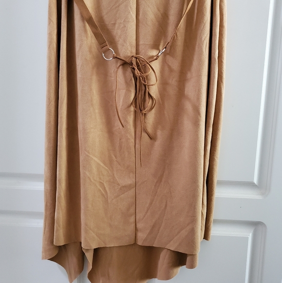 Skirt - Picture 4 of 8